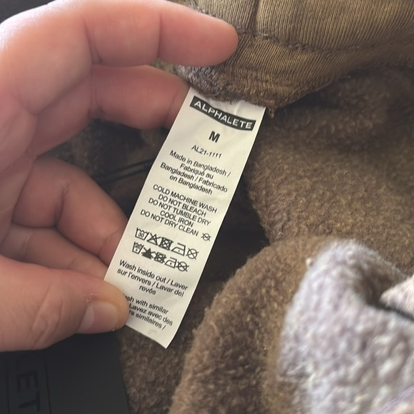 NWT Alphalete Women’s Essential Oversized Joggers Brown- Size Medium - Picture 5 of 5